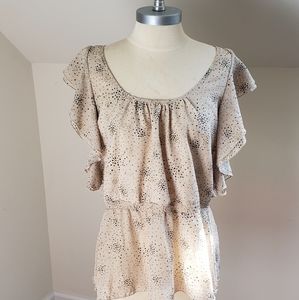 Shirt that dresses up a pair of Jeans